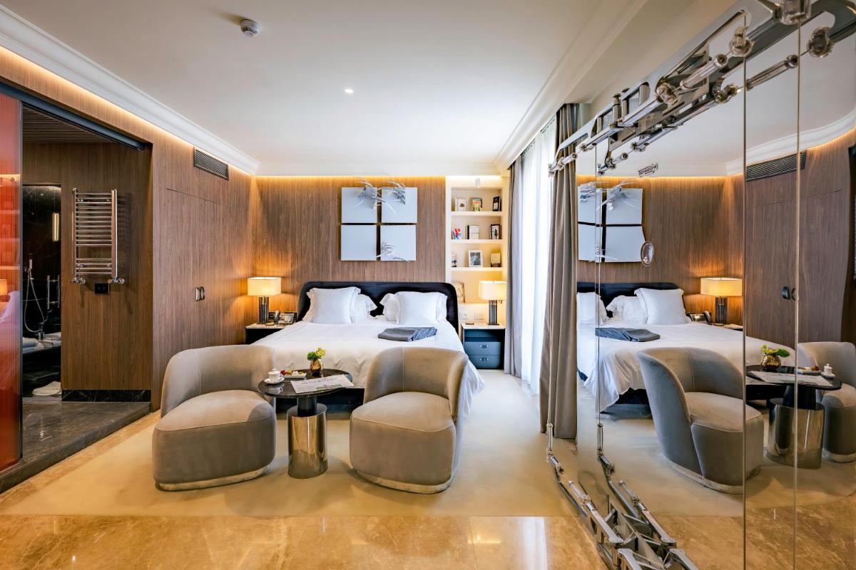 The First Dolce - Preferred Hotels & Resorts