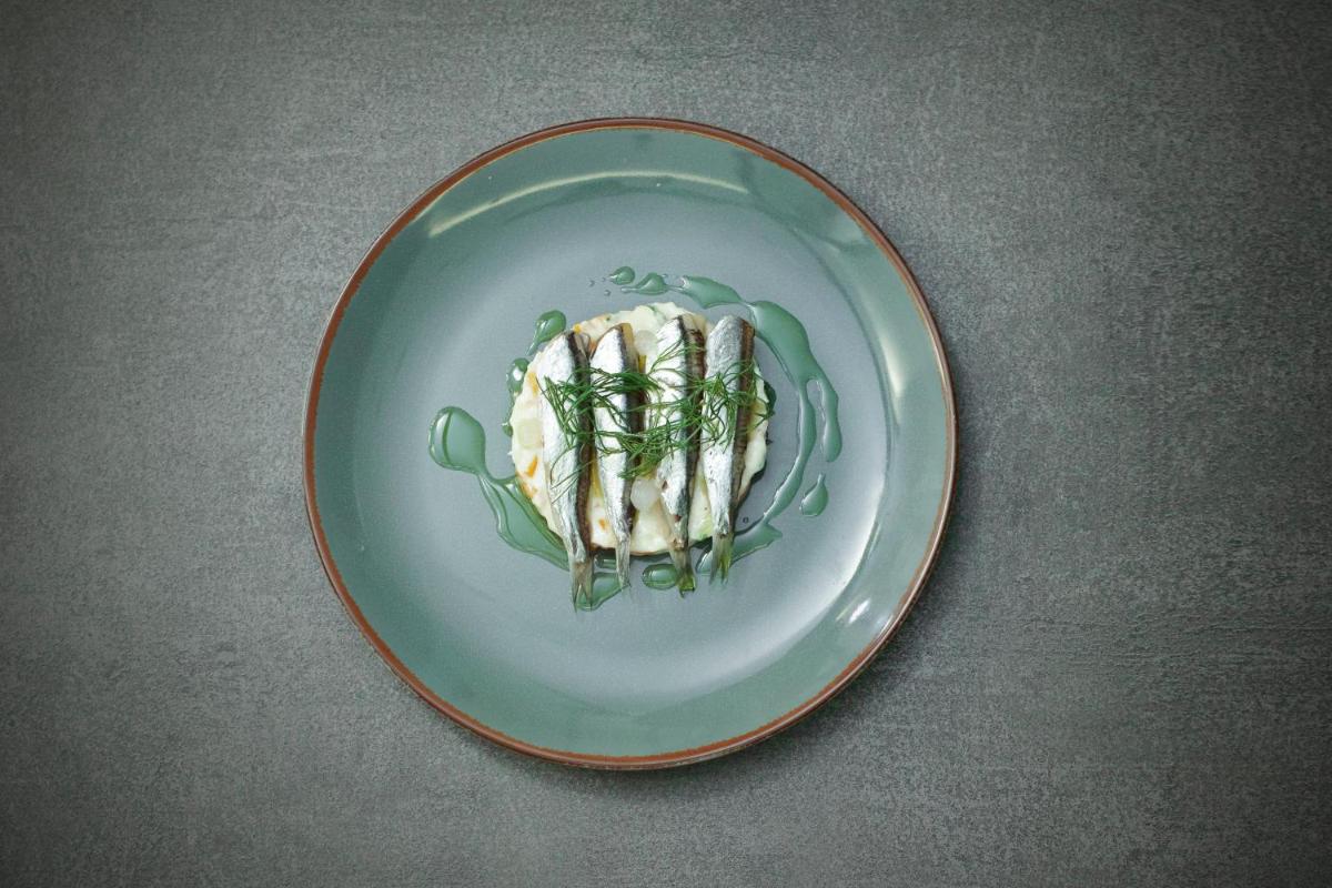 The Gem Society Hotel