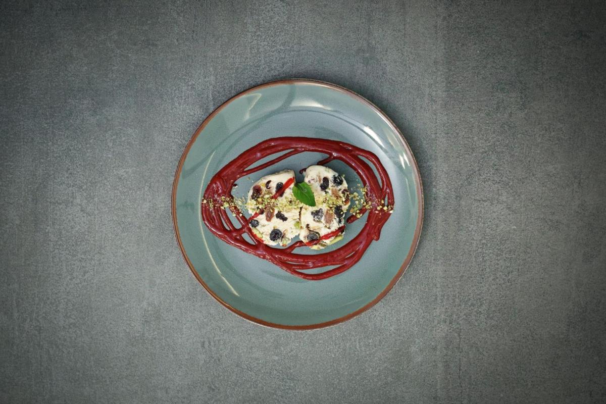 The Gem Society Hotel