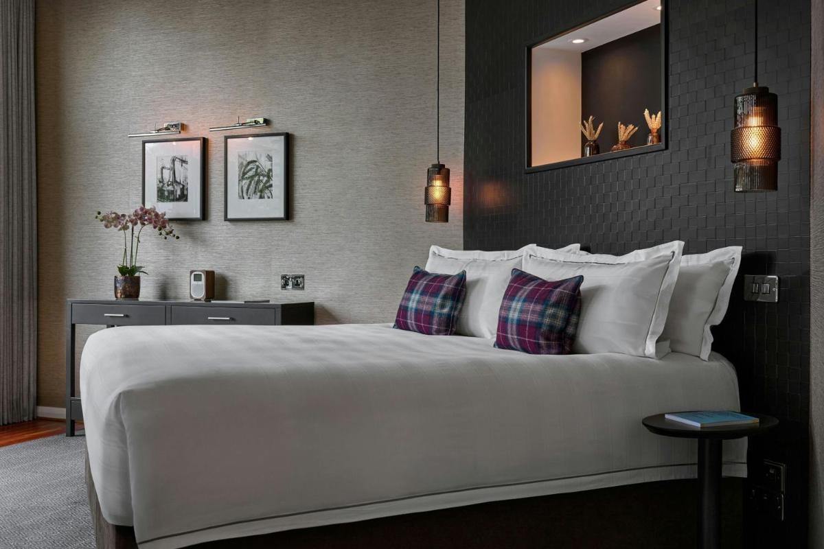 The Glasshouse, Autograph Collection