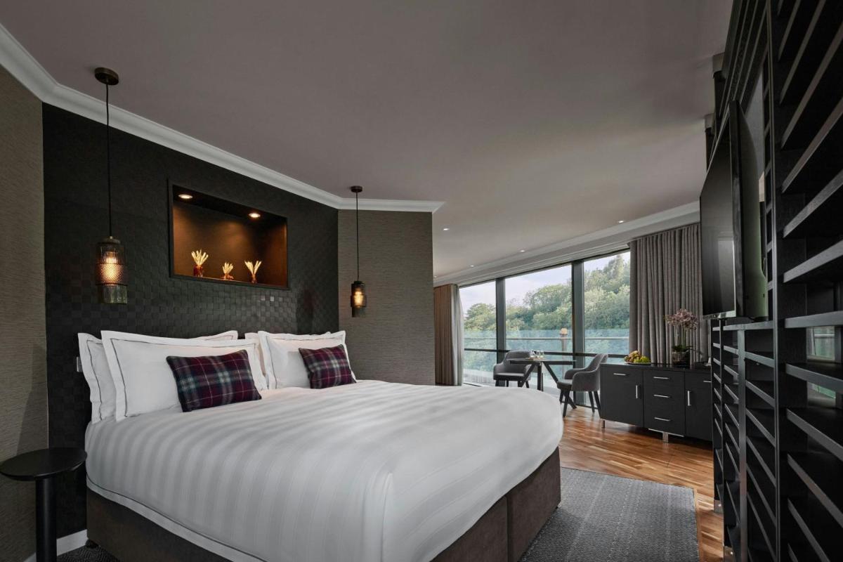 The Glasshouse, Autograph Collection