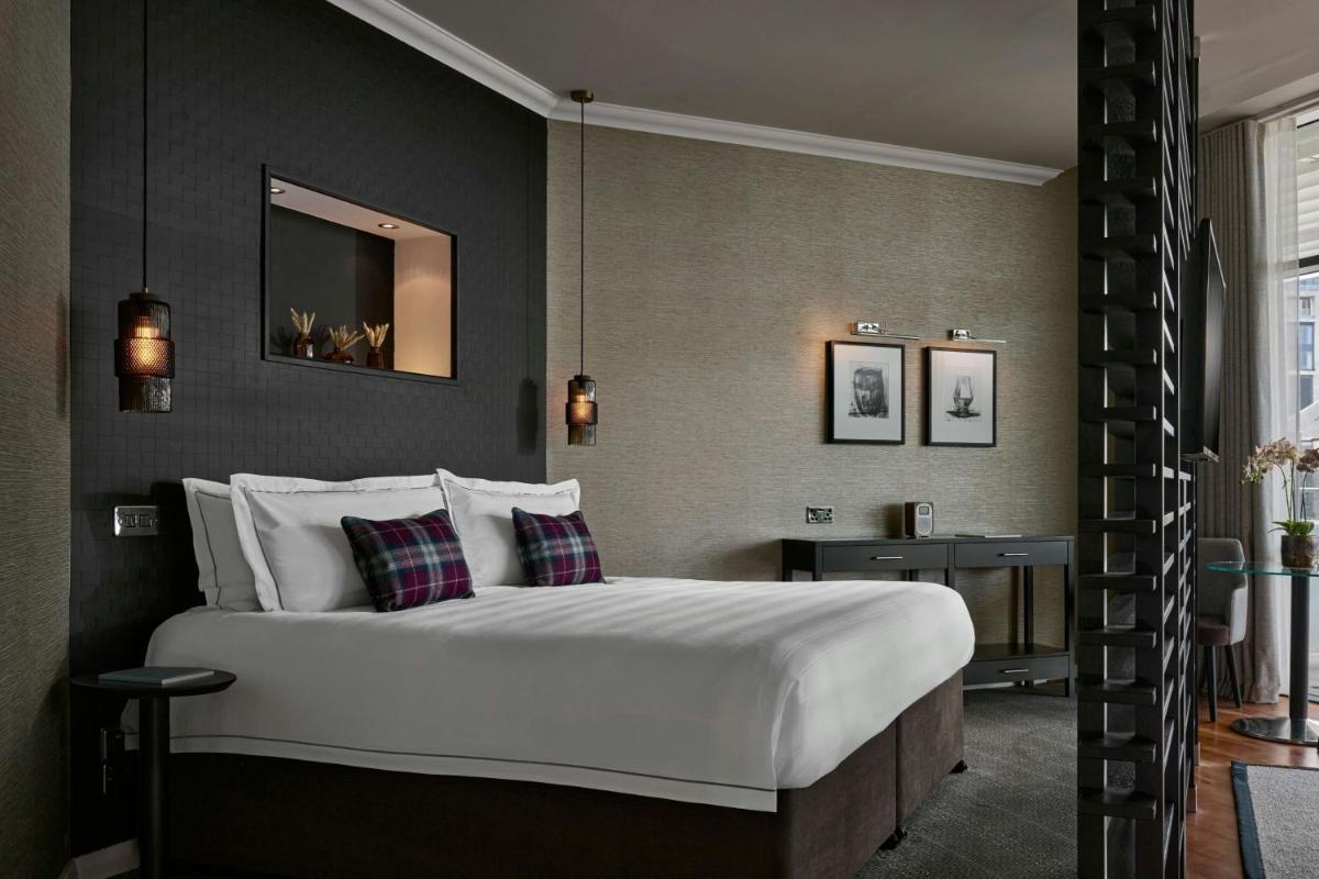 The Glasshouse, Autograph Collection