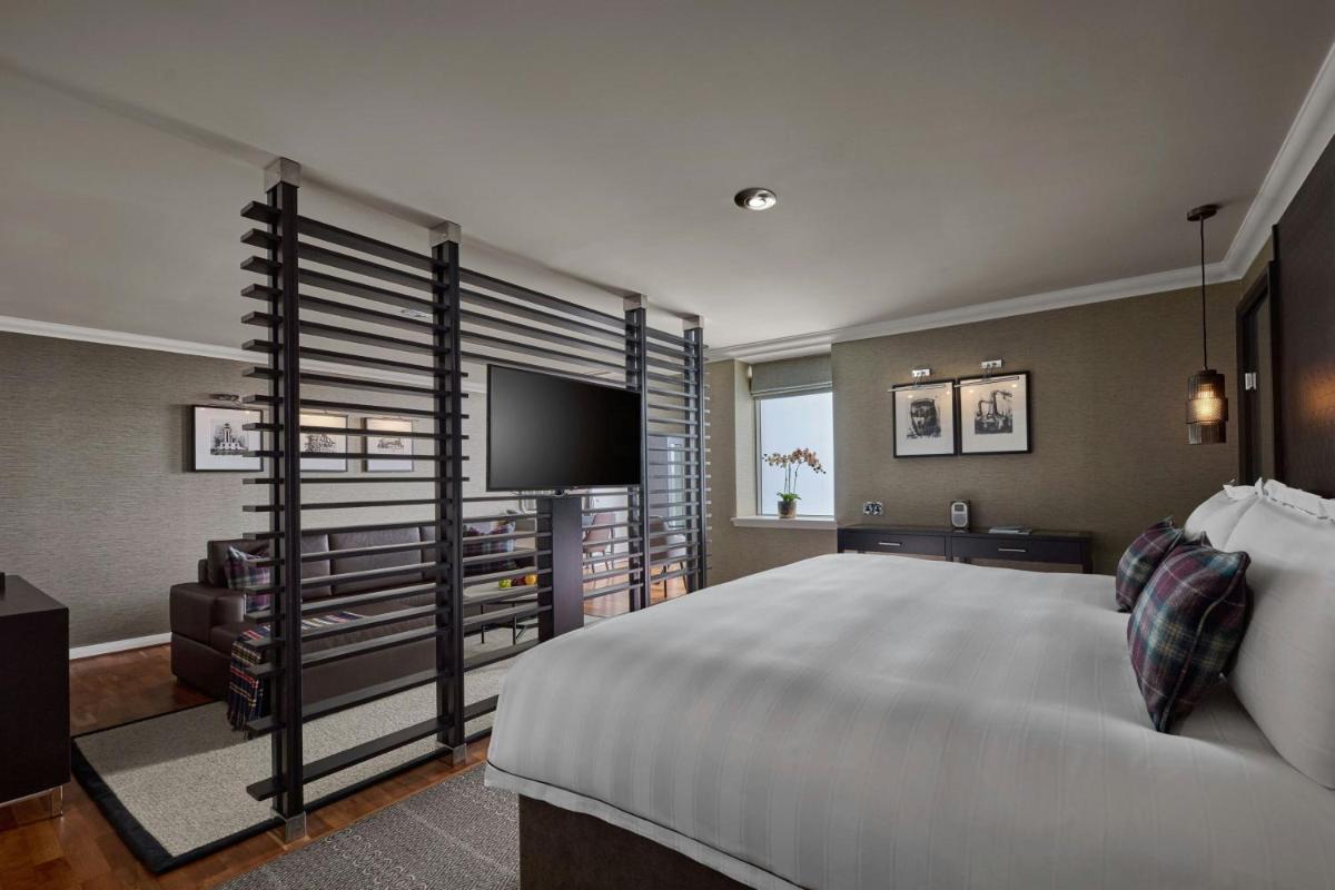 The Glasshouse, Autograph Collection