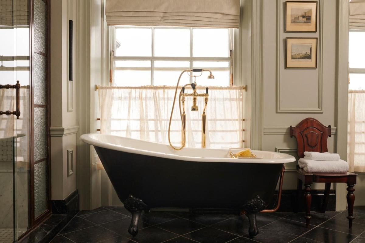 The Gleneagles Hotel