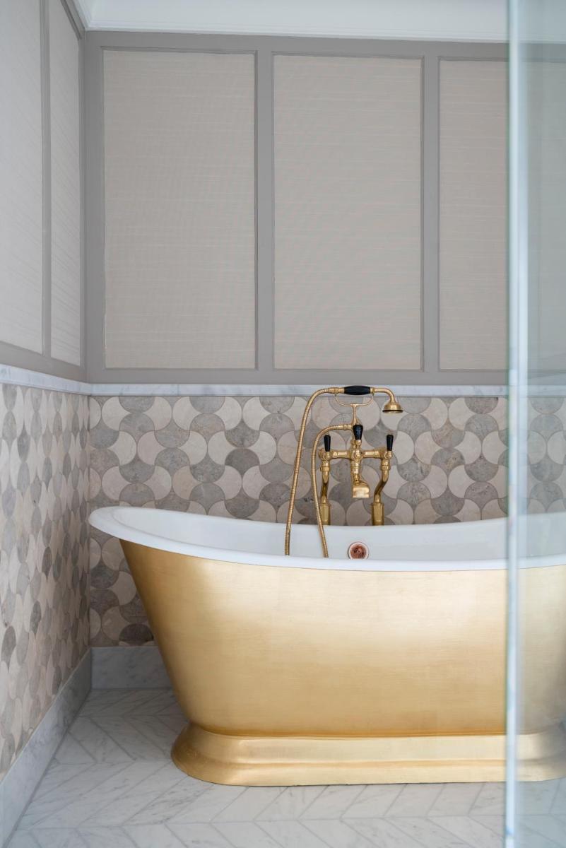 The Gleneagles Hotel