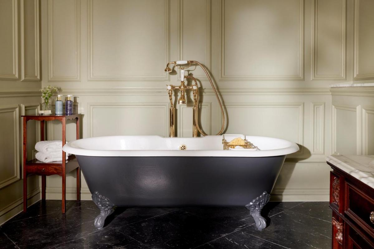 The Gleneagles Hotel