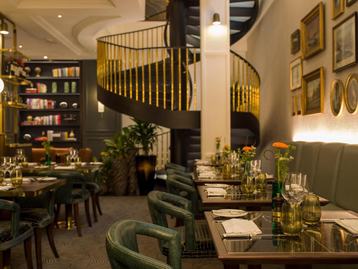 The Guardsman Hotel