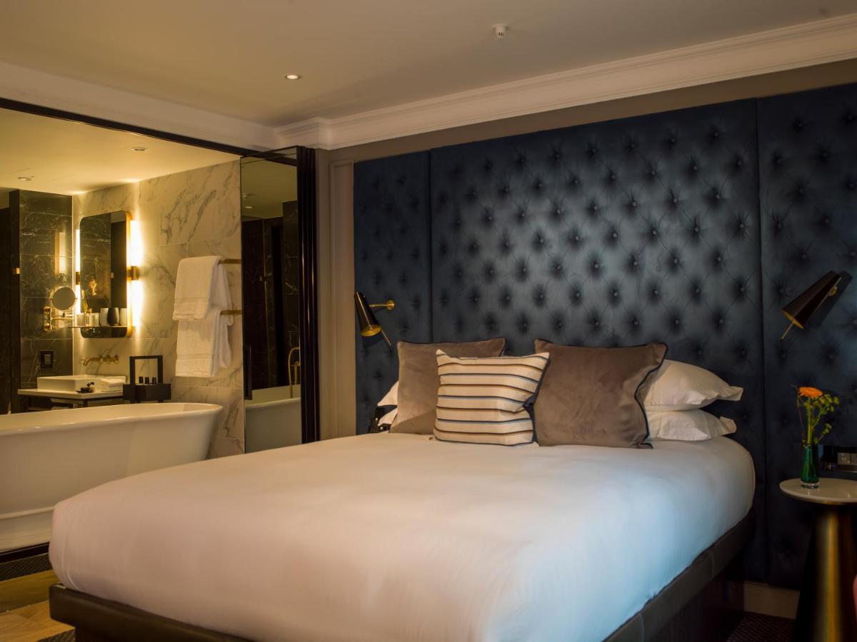 The Guardsman Hotel