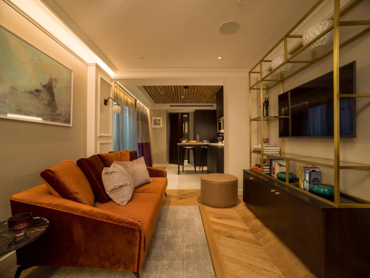 The Guardsman Hotel