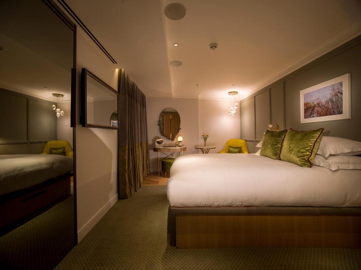 The Guardsman Hotel