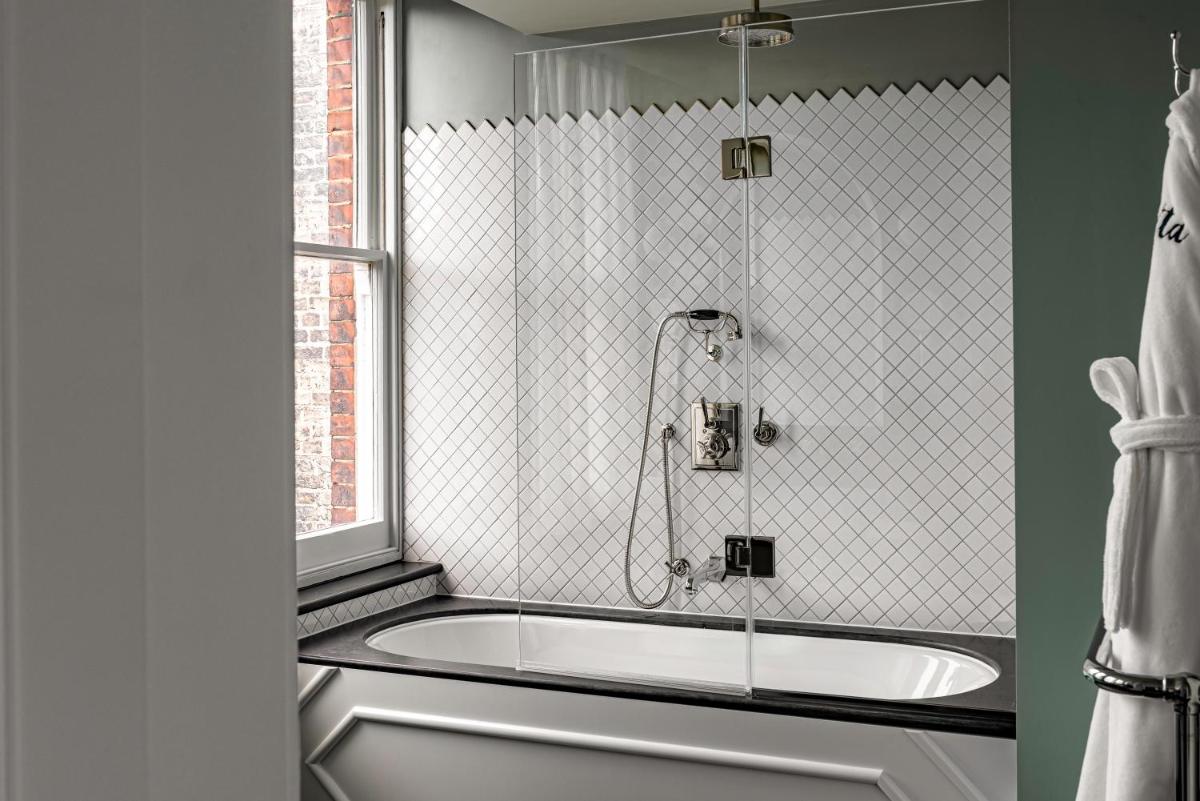 Henrietta Experimental