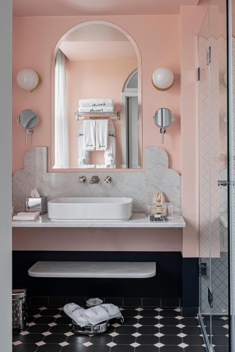 Henrietta Experimental