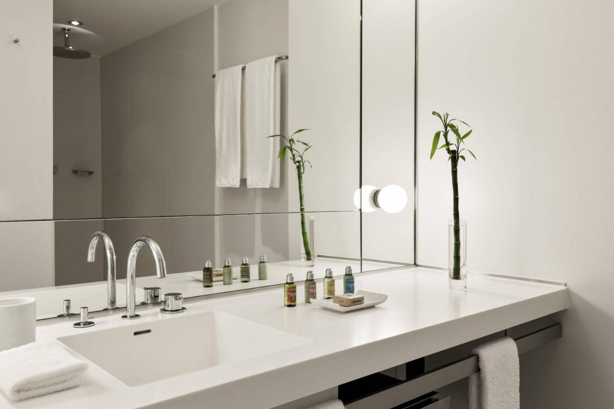 The Hotel Lucerne, Autograph Collection