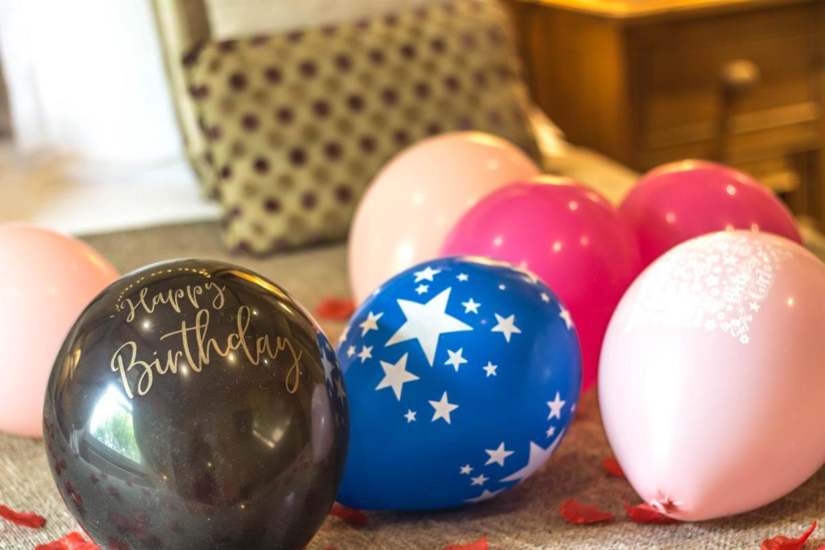 The Howbeck & The Retreat Central location, incl off-site Health Club and parking EV point available, GREAT DEALS ON