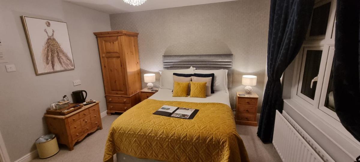 The Howbeck & The Retreat Central location, incl off-site Health Club and parking EV point available, GREAT DEALS ON