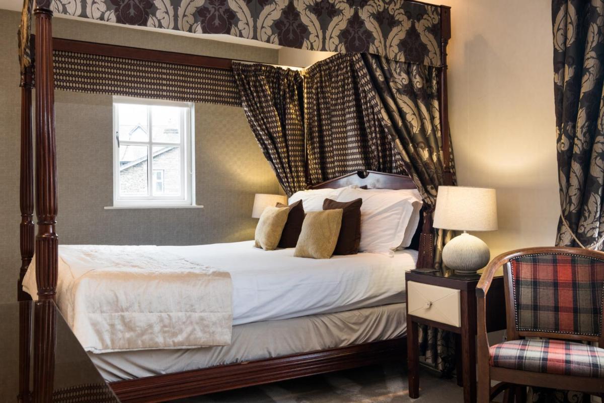 The Howbeck & The Retreat Central location, incl off-site Health Club and parking EV point available, GREAT DEALS ON