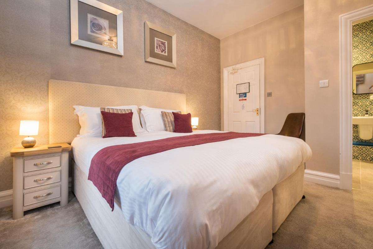 The Howbeck & The Retreat Central location, incl off-site Health Club and parking EV point available, GREAT DEALS ON