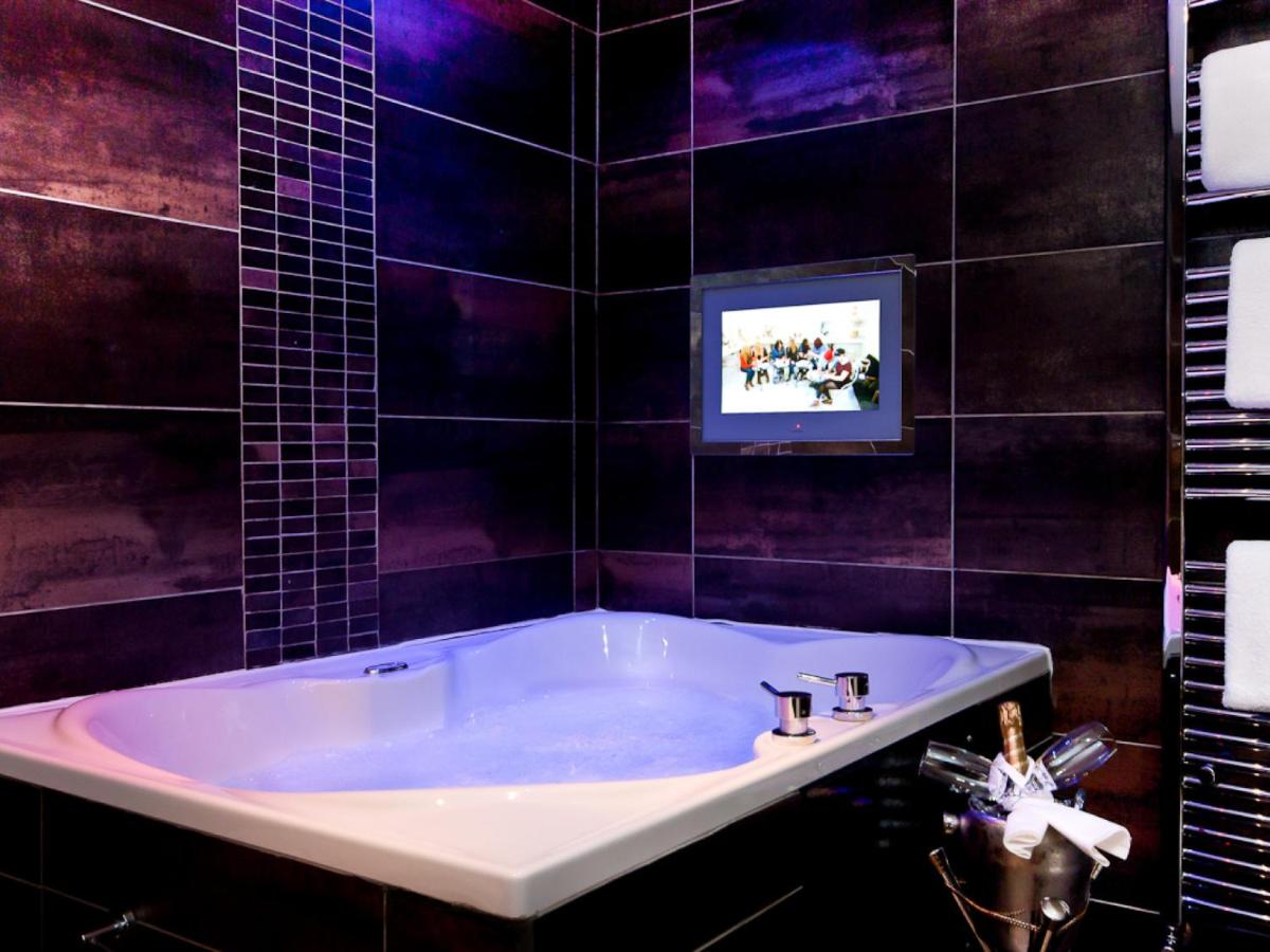 The Howbeck & The Retreat 5min to Lake, Restaurants & to the free Hydro Wellness Club