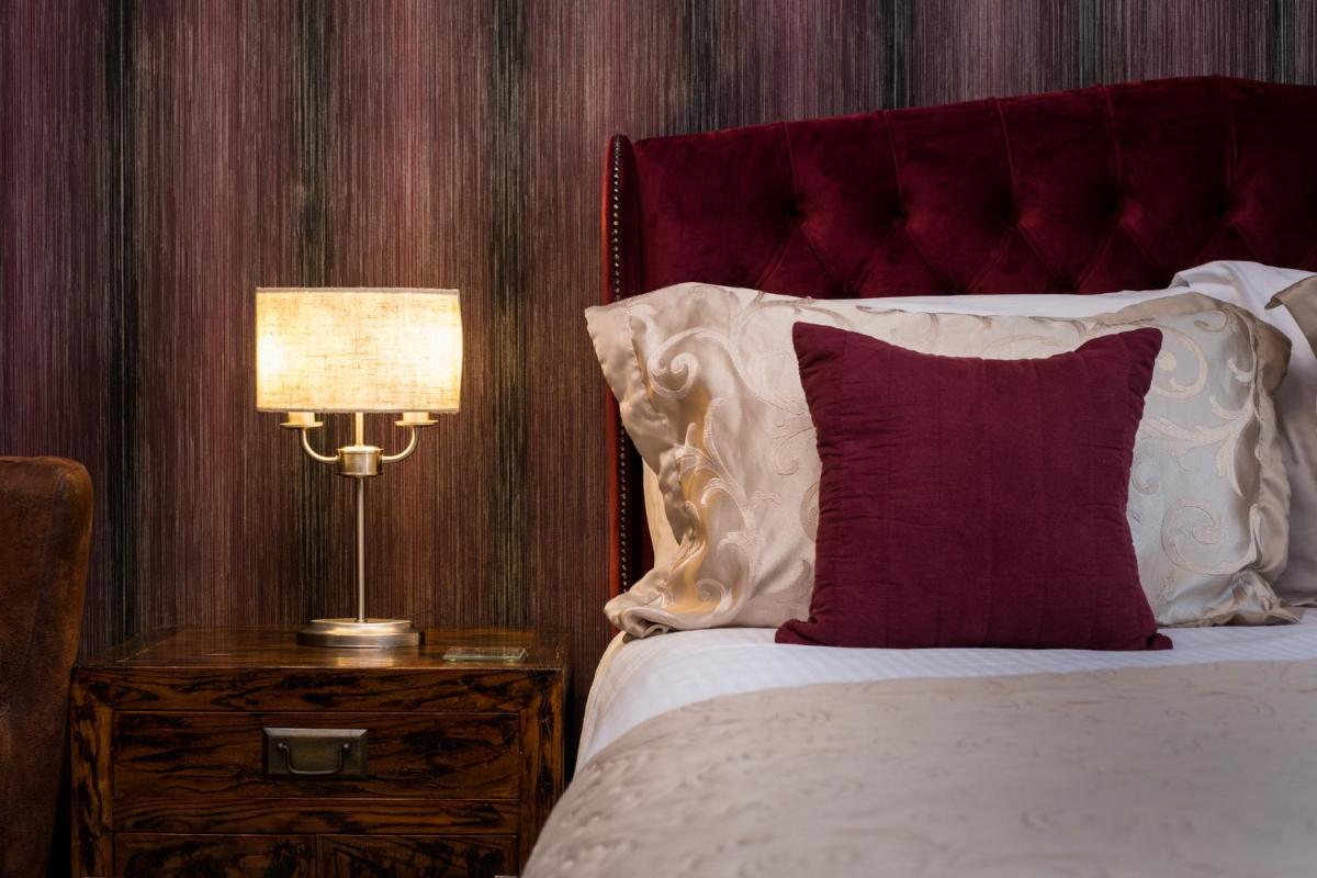 The Howbeck & The Retreat 5min to Lake, Restaurants & to the free Hydro Wellness Club