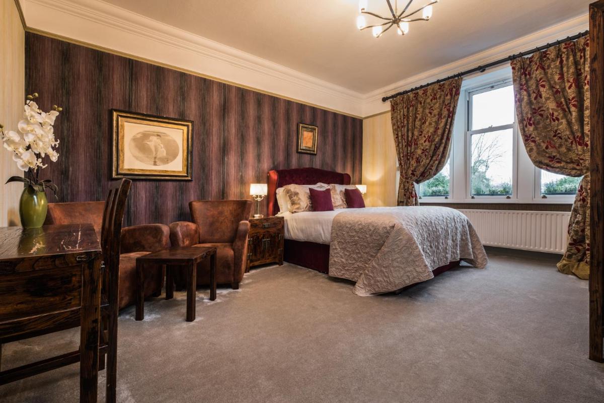 The Howbeck & The Retreat 5min to Lake, Restaurants & to the free Hydro Wellness Club