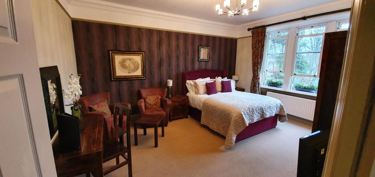 The Howbeck & The Retreat 5min to Lake, Restaurants & to the free Hydro Wellness Club