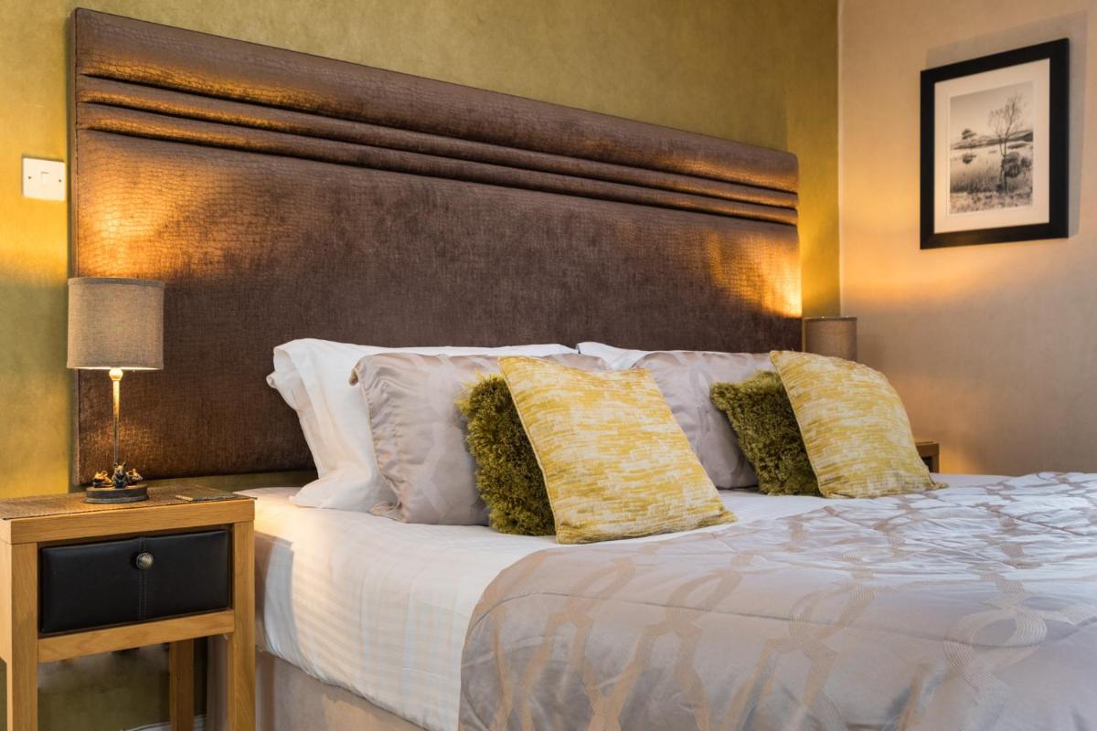The Howbeck & The Retreat 5min to Lake, Restaurants & to the free Hydro Wellness Club