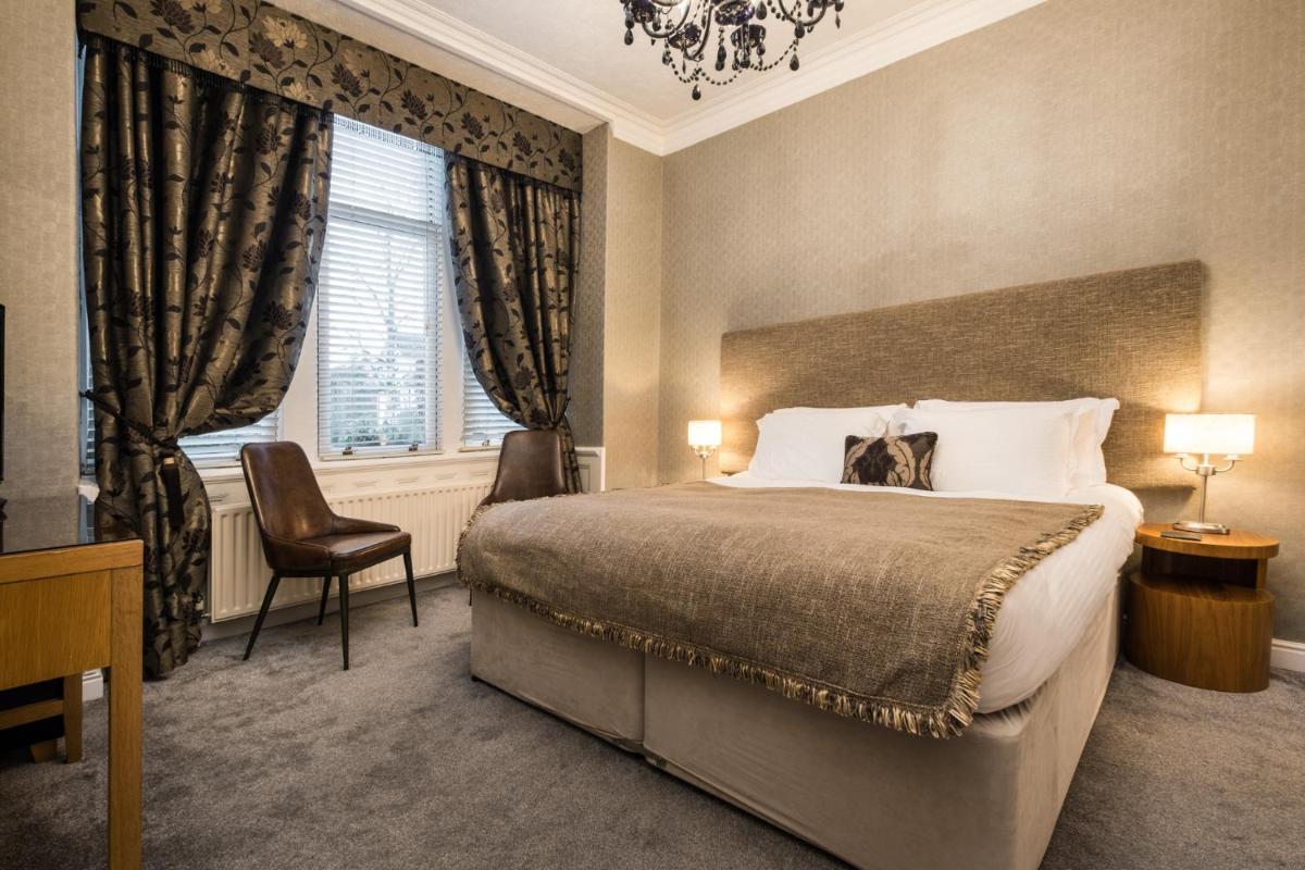 The Howbeck & The Retreat 5min to Lake, Restaurants & to the free Hydro Wellness Club