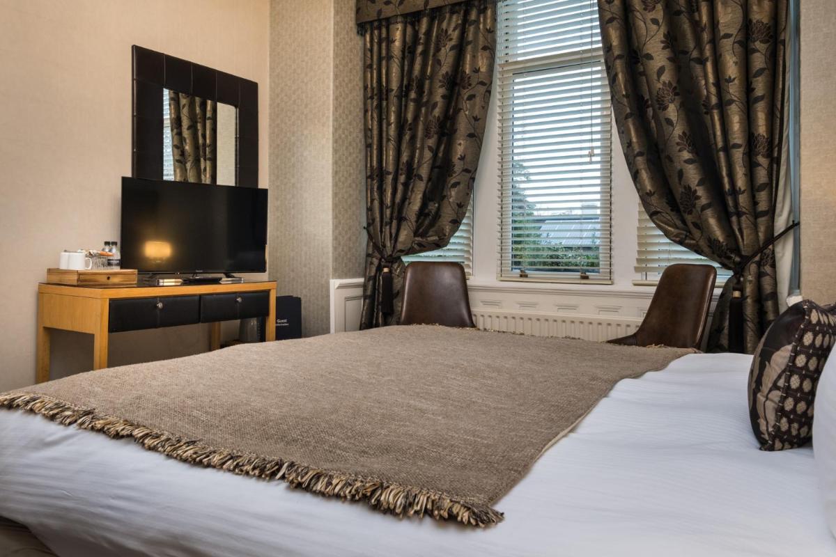 The Howbeck & The Retreat 5min to Lake, Restaurants & to the free Hydro Wellness Club