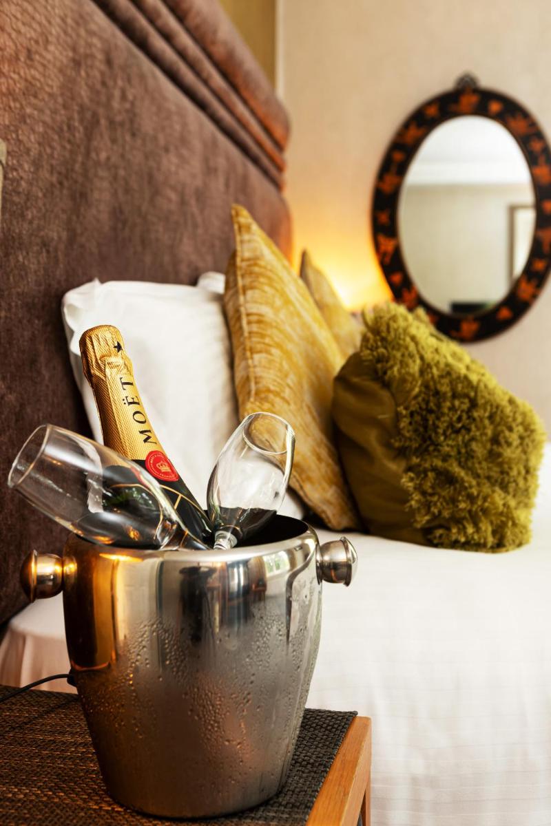 The Howbeck & The Retreat 5min to Lake, Restaurants & to the free Hydro Wellness Club