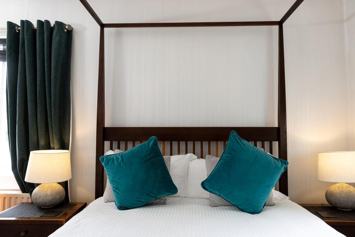 The Howbeck & The Retreat 5min to Lake, Restaurants & to the free Hydro Wellness Club