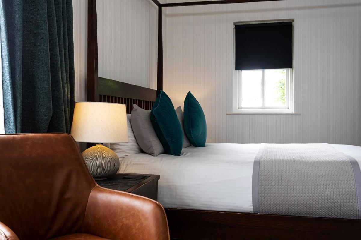 The Howbeck & The Retreat 5min to Lake, Restaurants & to the free Hydro Wellness Club