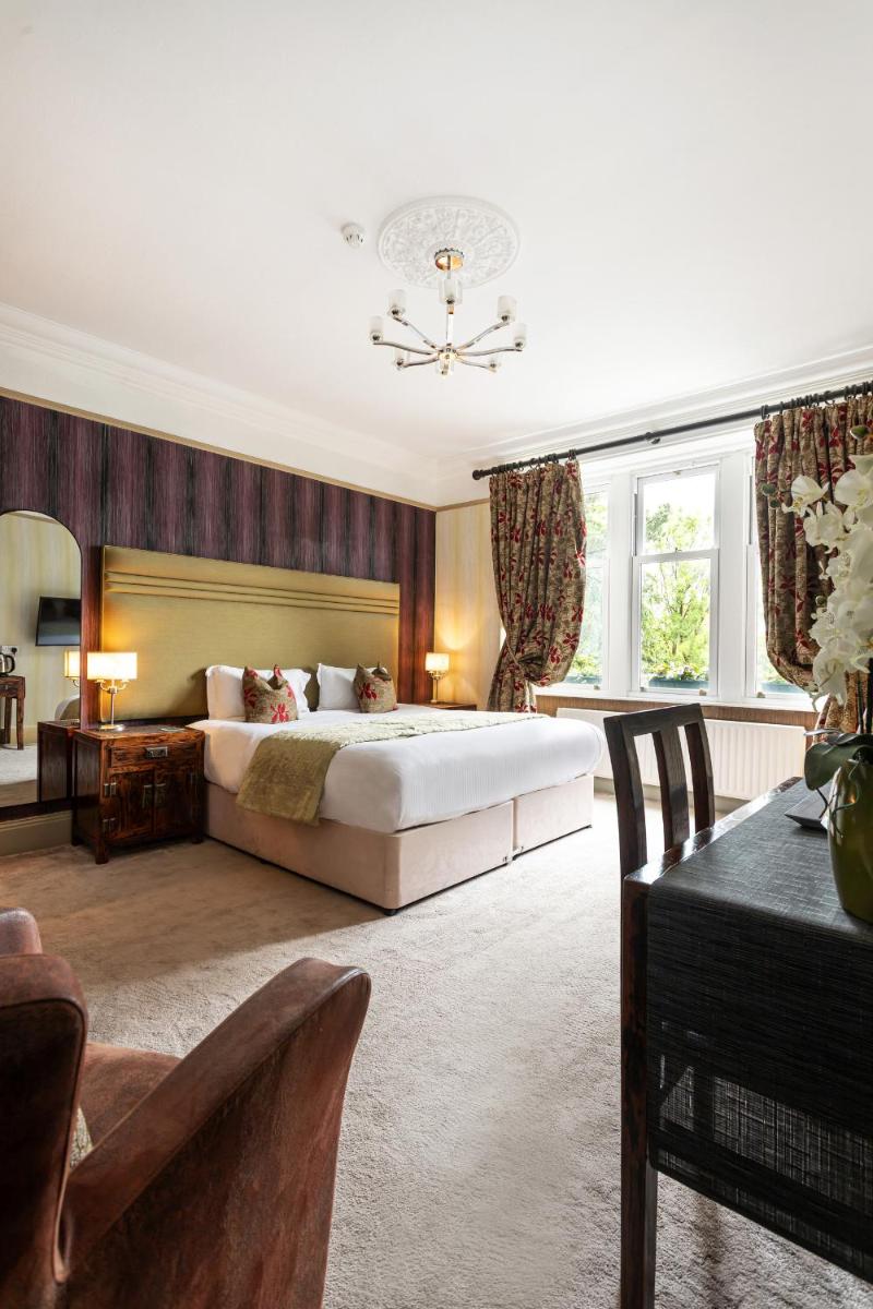 The Howbeck & The Retreat 5min to Lake, Restaurants & to the free Hydro Wellness Club