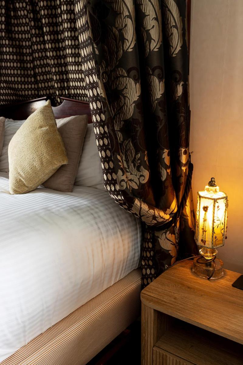 The Howbeck & The Retreat 5min to Lake, Restaurants & to the free Hydro Wellness Club