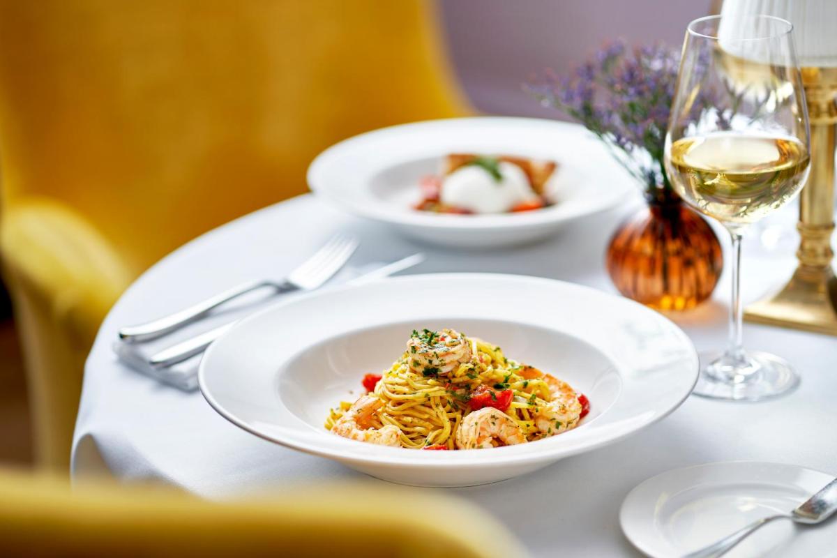 The Kensington Hotel