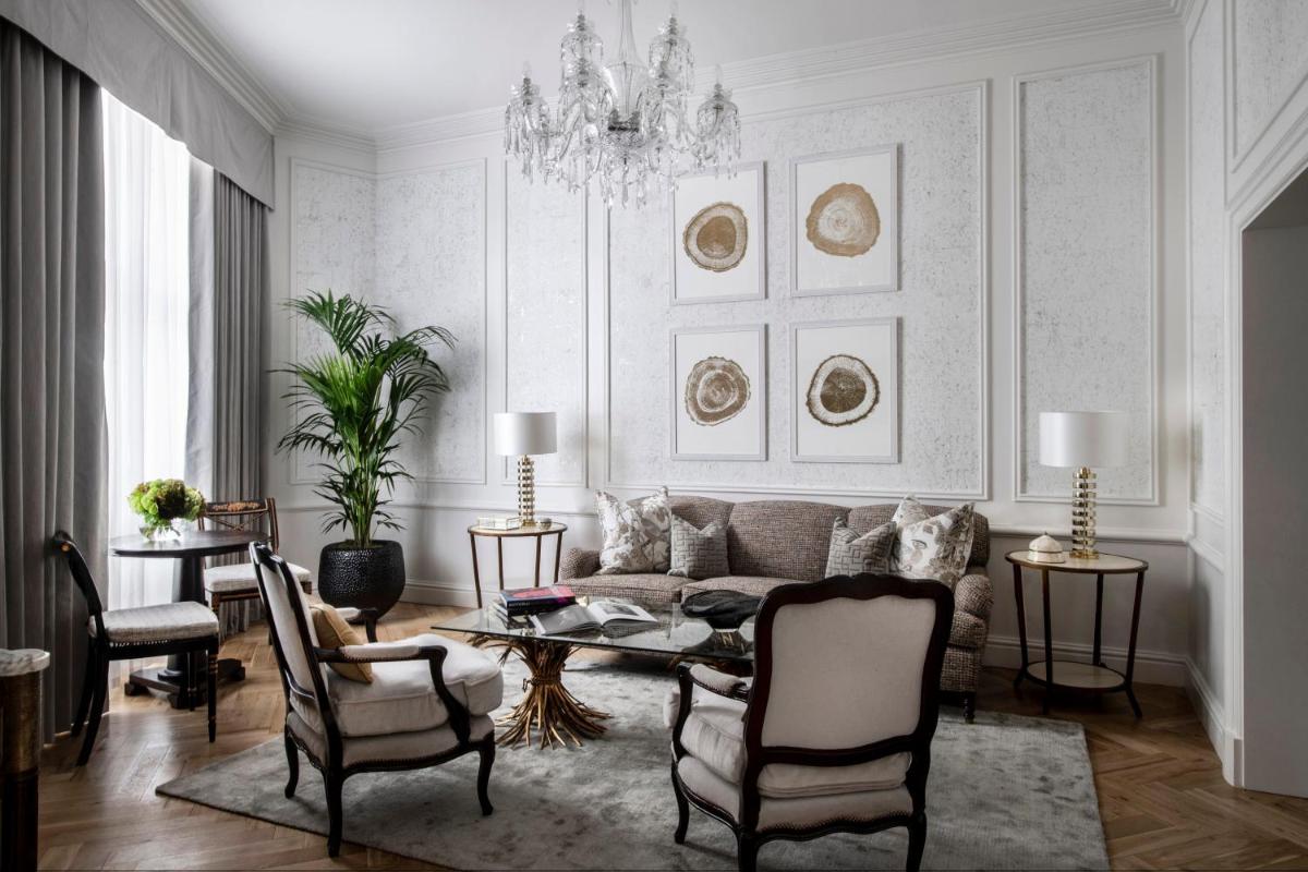 The Kensington Hotel