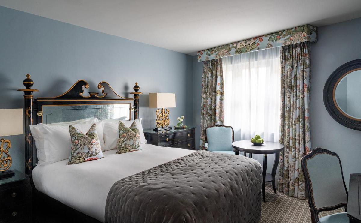The Kensington Hotel