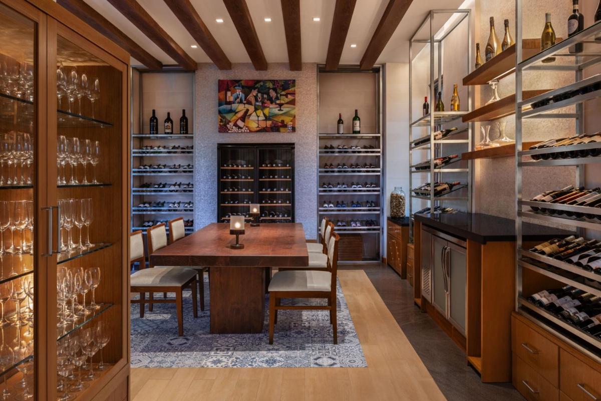 The Laguna, A Luxury Collection Resort & Spa, Nusa Dua, Bali