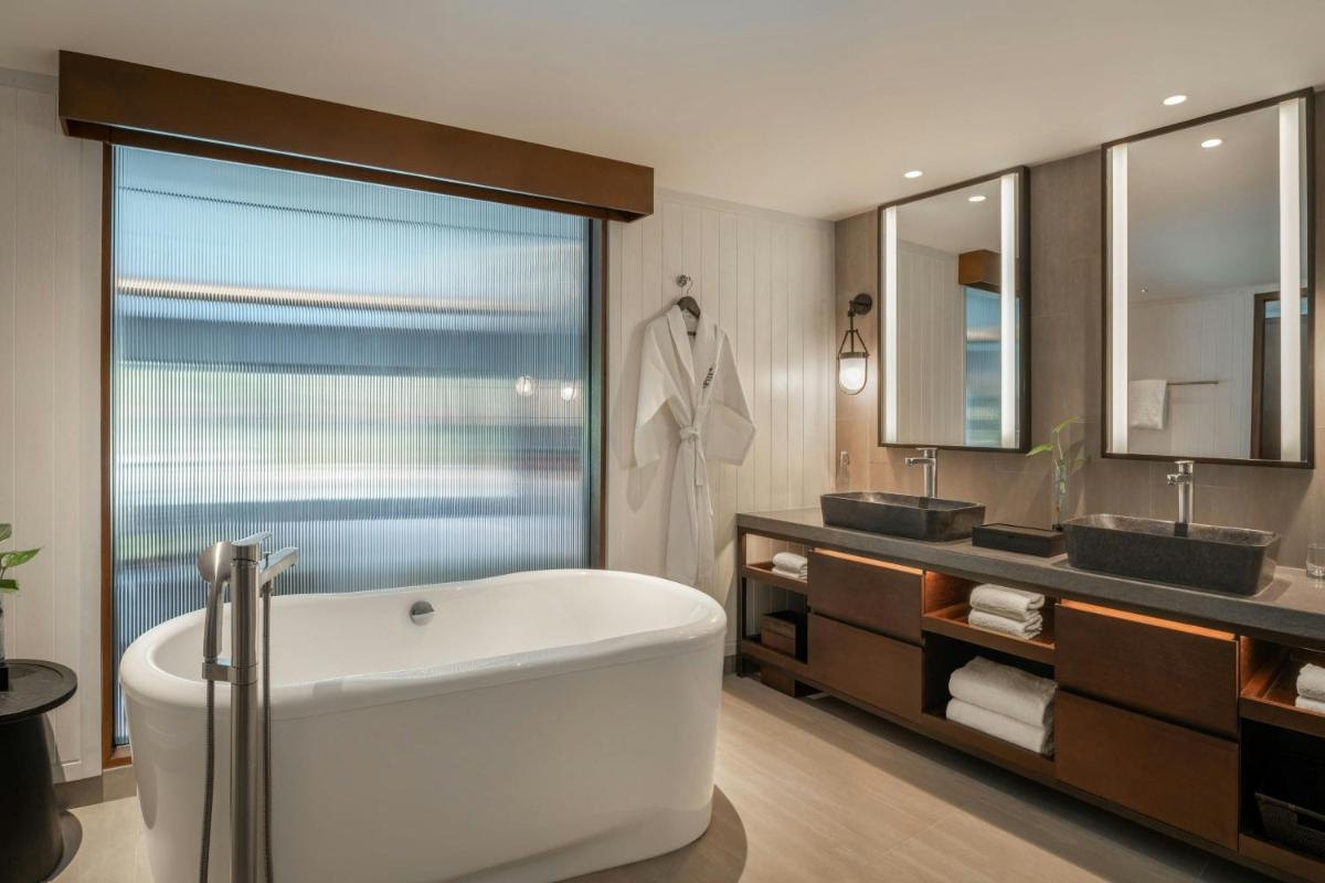 The Laguna, A Luxury Collection Resort & Spa, Nusa Dua, Bali