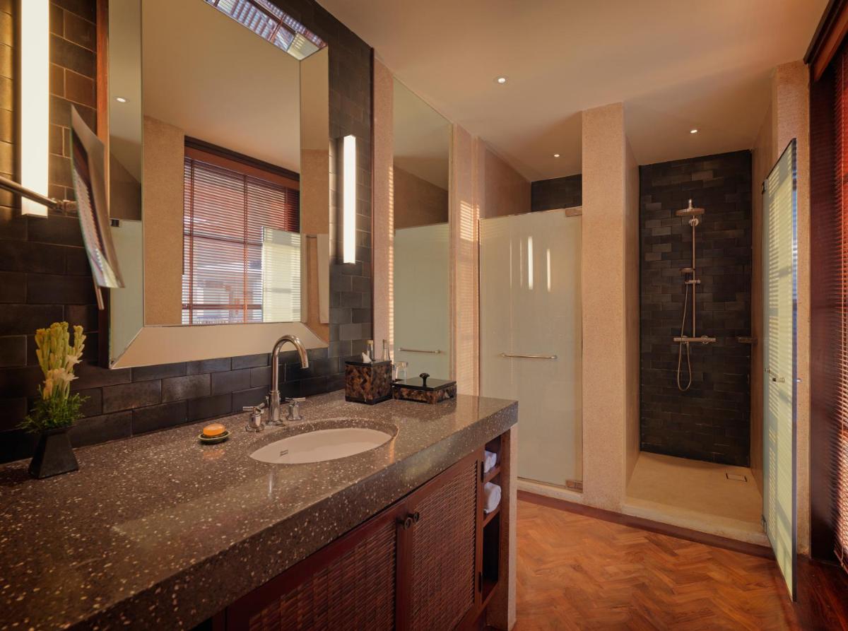 The Legian Seminyak, Bali