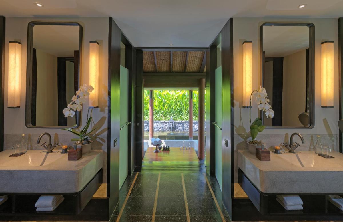 The Legian Seminyak, Bali