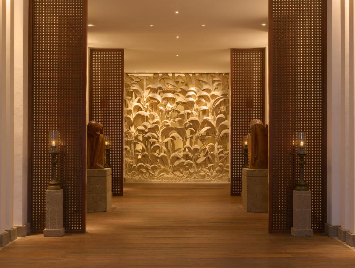 The Legian Seminyak, Bali