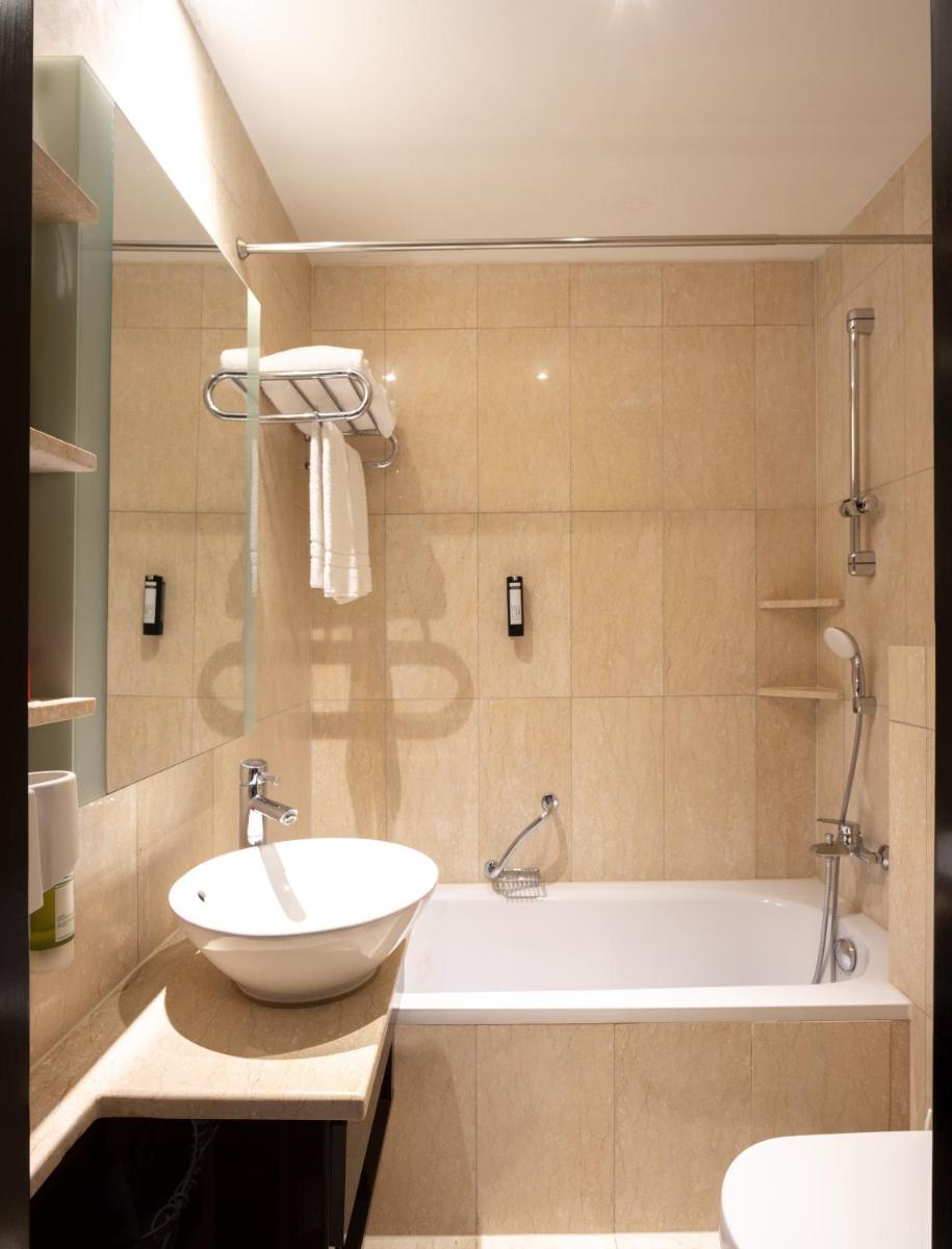 The Levante Rathaus Apartments