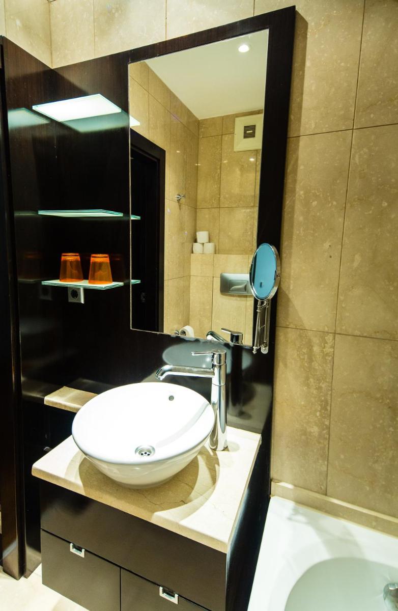 The Levante Rathaus Apartments