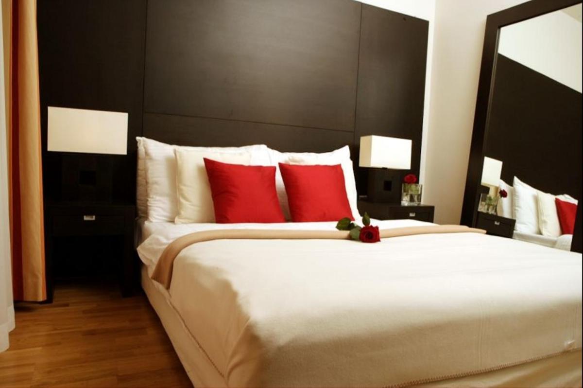 The Levante Rathaus Apartments