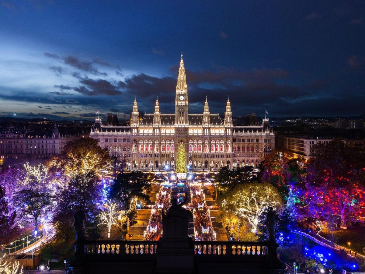 The Levante Rathaus Apartments