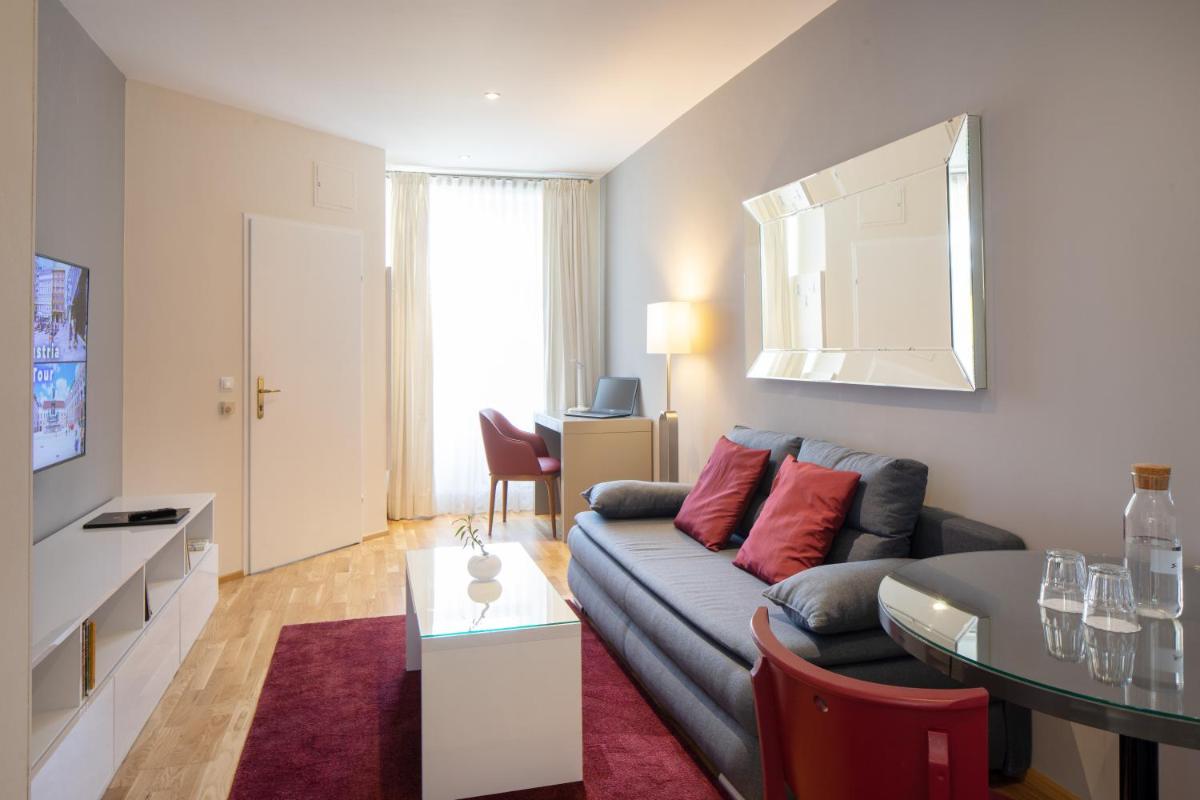 The Levante Rathaus Apartments