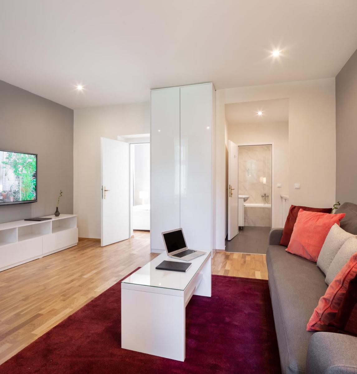 The Levante Rathaus Apartments