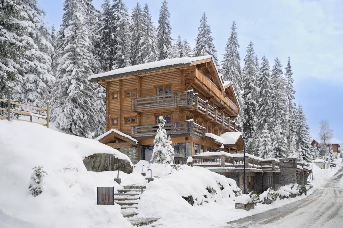 The Lodge