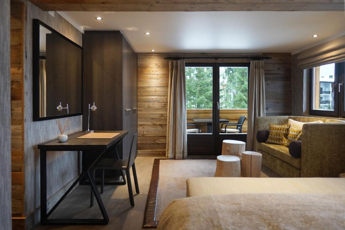 The Lodge