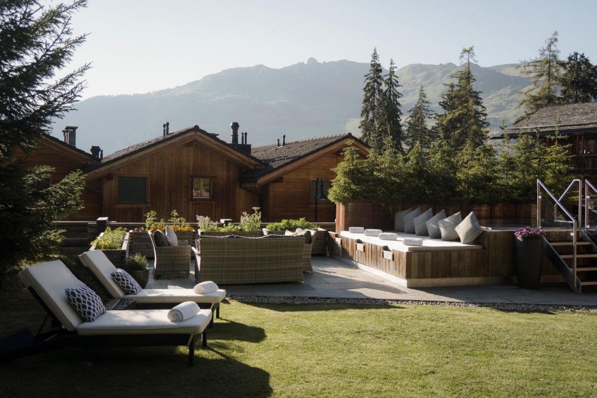 The Lodge
